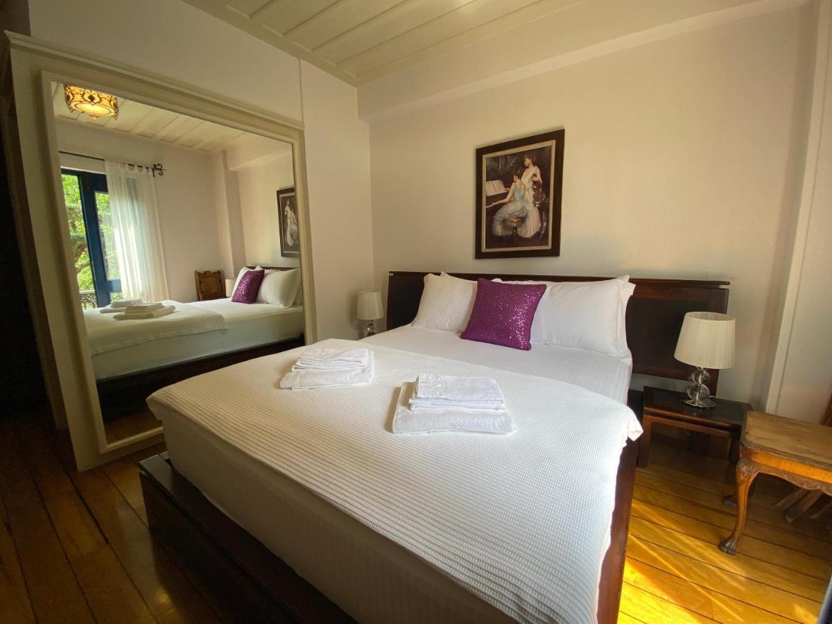 Nisi Hotel (Adults Only) Ayvalı Esterno foto