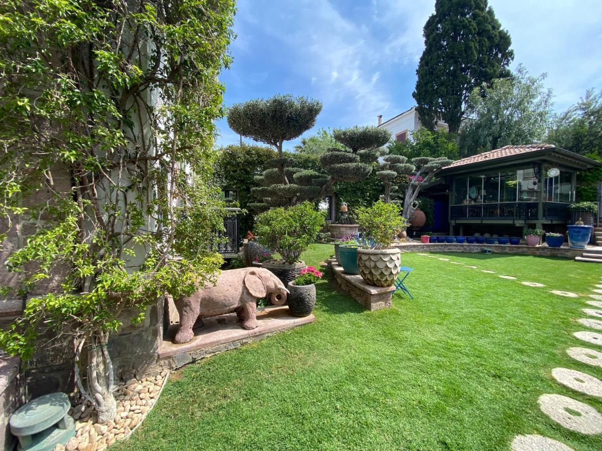 Nisi Hotel (Adults Only) Ayvalı Esterno foto